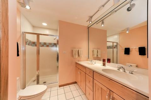 1375 E 57th St, Chicago, IL 60637 photo 17