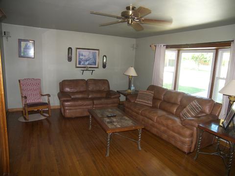 309 Elm St, Oglesby, IL 61348 photo 4