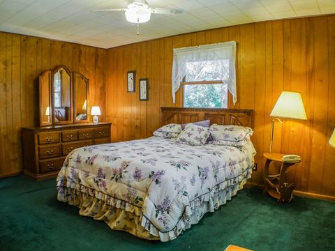 4010 Maple Ave, Mchenry, IL 60050 photo 12