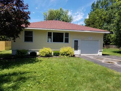 2509 S Scheid Ln, Mchenry, IL 60051 photo 1