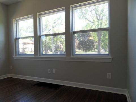 321 Marion Ave, Aurora, IL 60505 photo 30