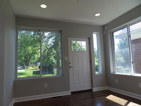 321 Marion Ave, Aurora, IL 60505 photo 33