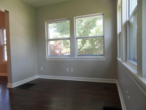 321 Marion Ave, Aurora, IL 60505 photo 32
