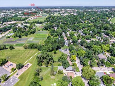 1241 N Eagle St, Naperville, IL 60563 photo 4