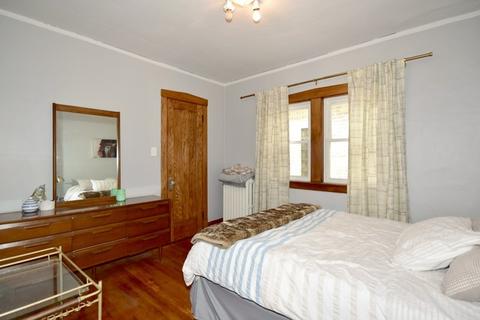 4179 W Nelson St, Chicago, IL 60641 photo 7