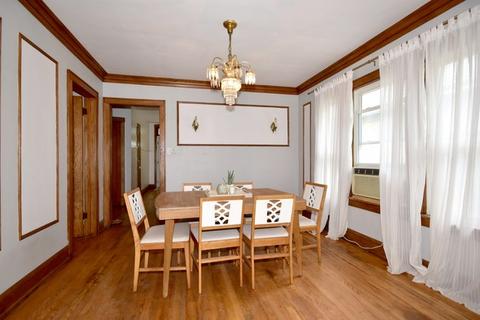 4179 W Nelson St, Chicago, IL 60641 photo 4