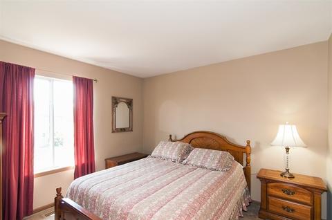 1039 Longford Rd, Bartlett, IL 60103 photo 11