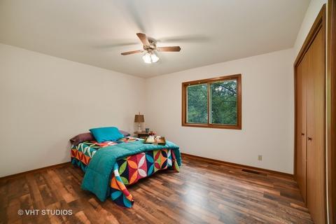 208 Venice Rd, Lakemoor, IL 60051 photo 8