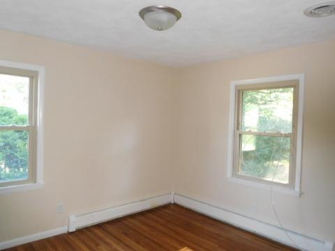 309 Oakdale Ave, Normal, IL 61761 photo 5