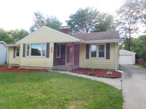 309 Oakdale Ave, Normal, IL 61761 photo 1