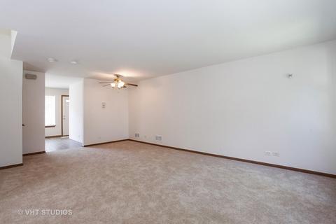 1341 E 71st Pl, Chicago, IL 60619 photo 2