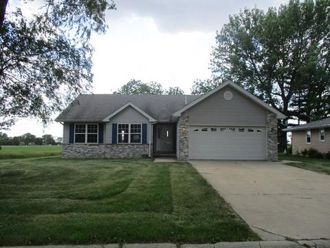1055 S Yates Ave, Kankakee, IL 60901 photo 1