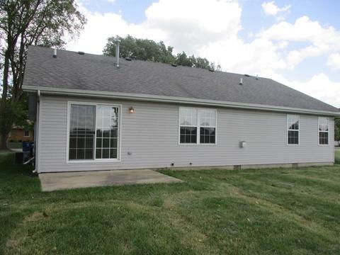 1055 S Yates Ave, Kankakee, IL 60901 photo 2