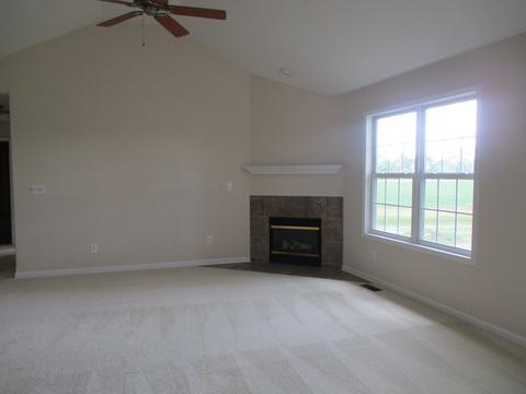 1055 S Yates Ave, Kankakee, IL 60901 photo 3