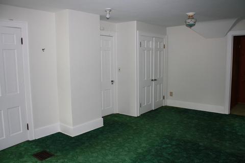 720 E 3rd St, Dixon, IL 61021 photo 18