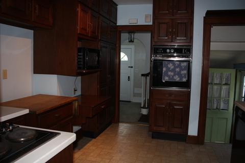720 E 3rd St, Dixon, IL 61021 photo 5