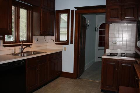 720 E 3rd St, Dixon, IL 61021 photo 7