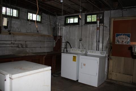 720 E 3rd St, Dixon, IL 61021 photo 23