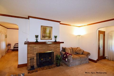 348 Sunset Ave, Aurora, IL 60506 photo 4