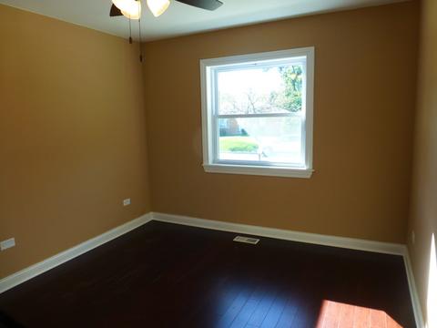 7815 S 78th Ct, Bridgeview, IL 60455 photo 9
