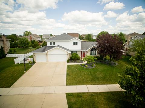 19317 Kylemore Ln, Mokena, IL 60448 photo 2
