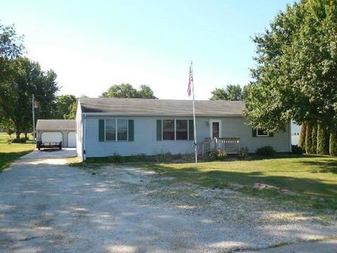 24969 Como Rd, Sterling, IL 61081 photo 1