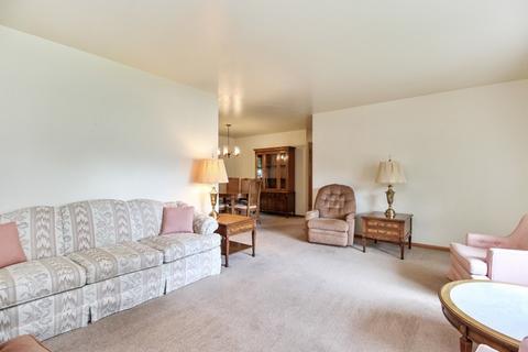 517 Meadow Ln, Beecher, IL 60401 photo 3