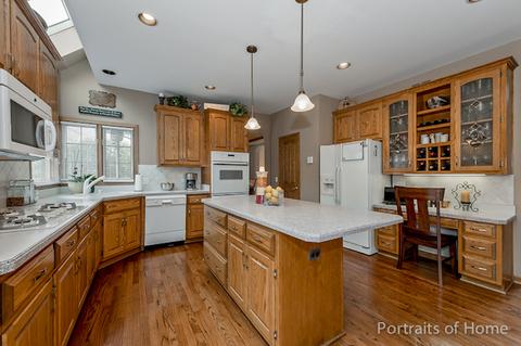 1367 Prestwick Ln, Itasca, IL 60143 photo 7