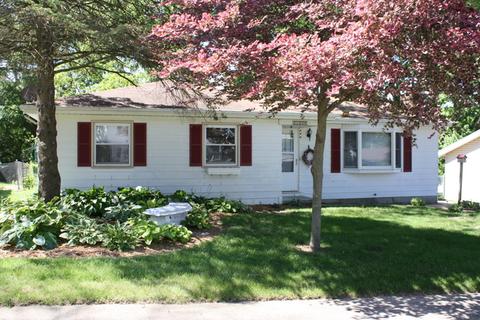 1006 S Hill Dr, Dixon, IL 61021 photo 1
