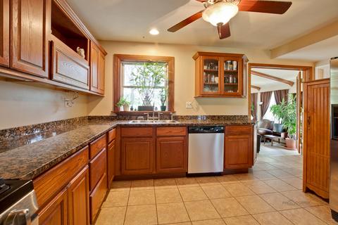 317 N Hill Rd, Mchenry, IL 60051 photo 6