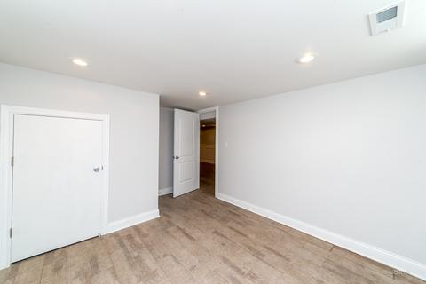 539 E 87th St, Chicago, IL 60619 photo 18