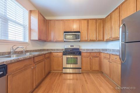 438 N Commerce St, Aurora, IL 60504 photo 7