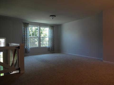 1051 Crane Pointe, Elgin, IL 60124 photo 4