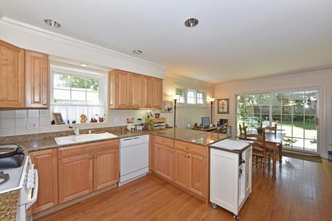 336 E Prospect Ave, Lake Bluff, IL 60044 photo 5