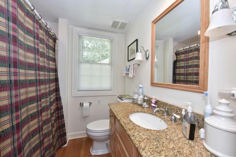 336 E Prospect Ave, Lake Bluff, IL 60044 photo 9