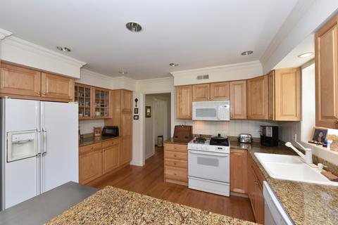 336 E Prospect Ave, Lake Bluff, IL 60044 photo 6