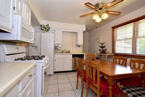 12 S Mill Rd, Addison, IL 60101 photo 9