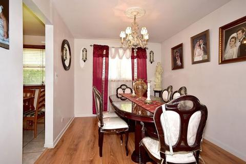 12 S Mill Rd, Addison, IL 60101 photo 7