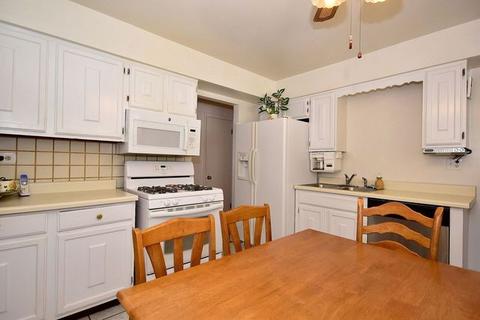 12 S Mill Rd, Addison, IL 60101 photo 10