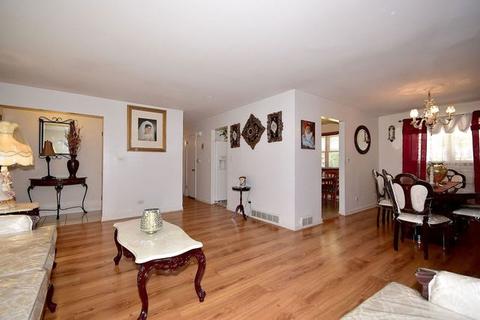 12 S Mill Rd, Addison, IL 60101 photo 6