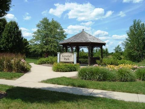 2439 Emily Ln, Elgin, IL 60124 photo 15