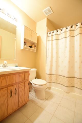 706 Edgewater Dr, Minooka, IL 60447 photo 10
