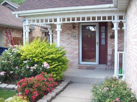 7216 W 72nd St, Bridgeview, IL 60455 photo 2