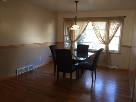 408 W Broadway St, Mchenry, IL 60050 photo 5