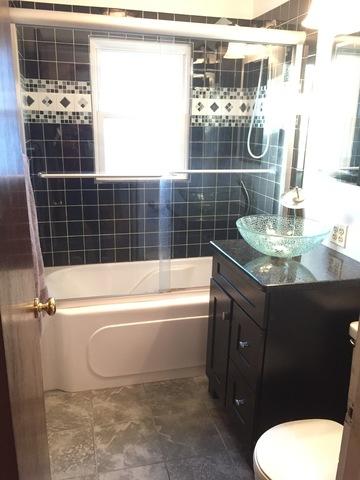 408 W Broadway St, Mchenry, IL 60050 photo 9