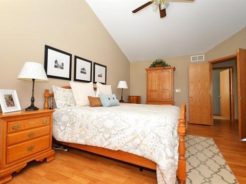 2106 Brookshire Estates Ct, Plainfield, IL 60586 photo 17