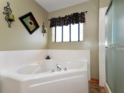 2106 Brookshire Estates Ct, Plainfield, IL 60586 photo 19