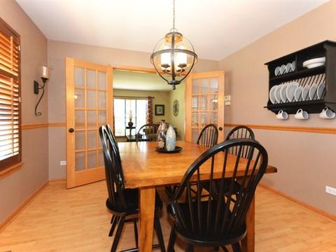 2106 Brookshire Estates Ct, Plainfield, IL 60586 photo 6