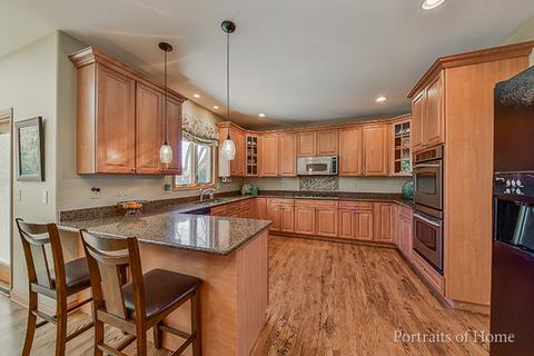1965 Darling St, Wheaton, IL 60187 photo 8