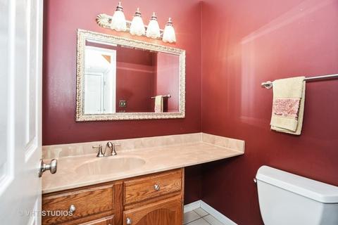 111 S Creekside Trl, Mchenry, IL 60050 photo 13